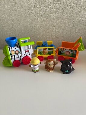 Fisher Price Little People Train Set